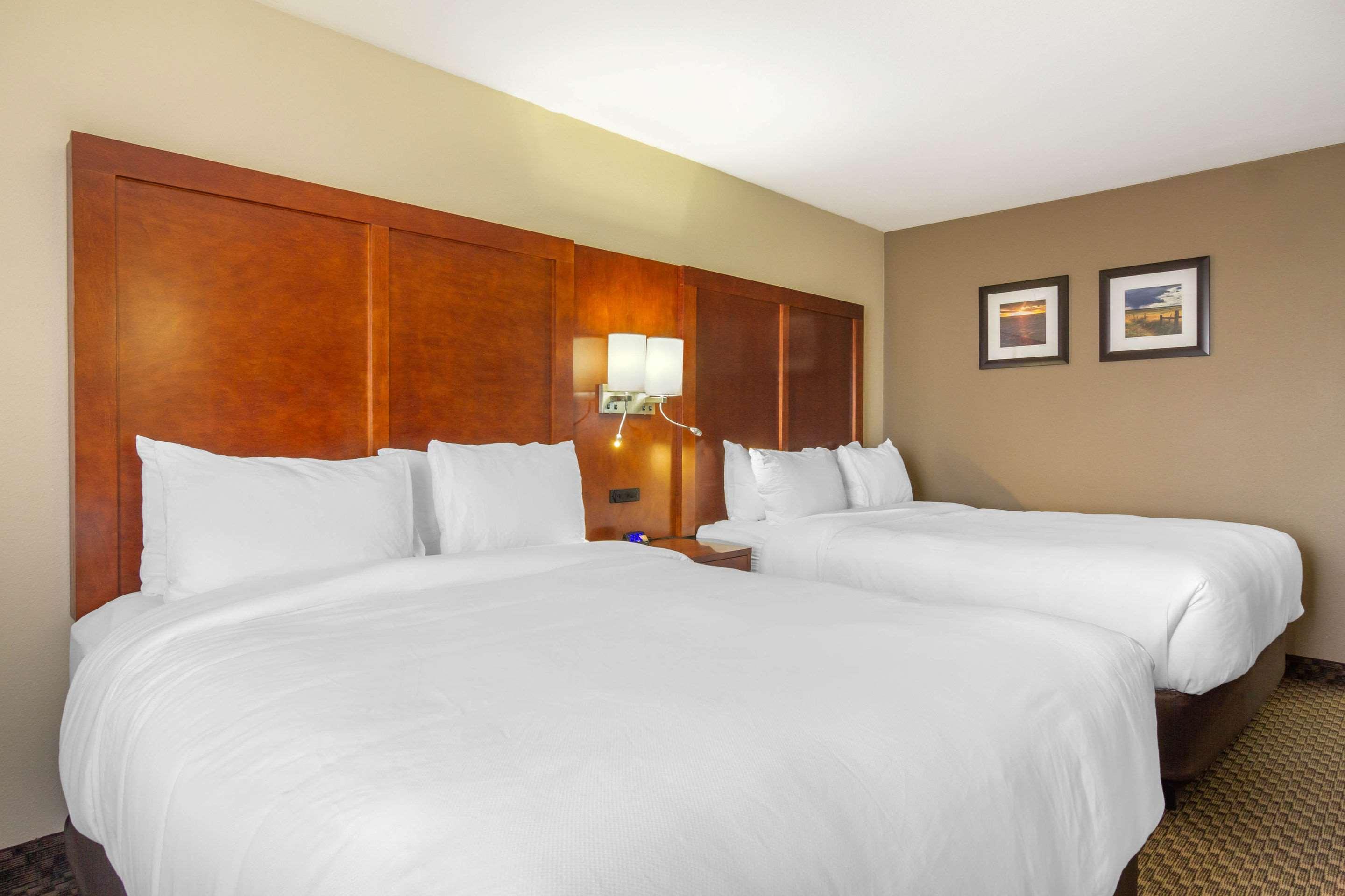 Comfort & Hotel Sterling